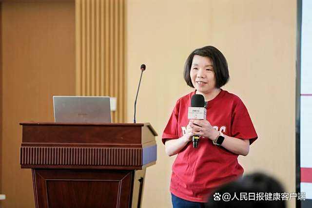 轻度认知障碍不易察觉，建议老年人群定期接受认知功能评估