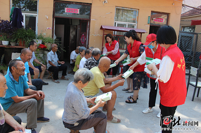 尊老敬老活动：传递温暖与关爱